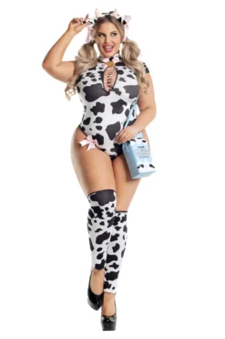 Party King Plus Size Bessie Cow Costume